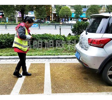占道停車(chē)收費(fèi)系統(tǒng)：優(yōu)化城市道路資源利用的有效途徑？